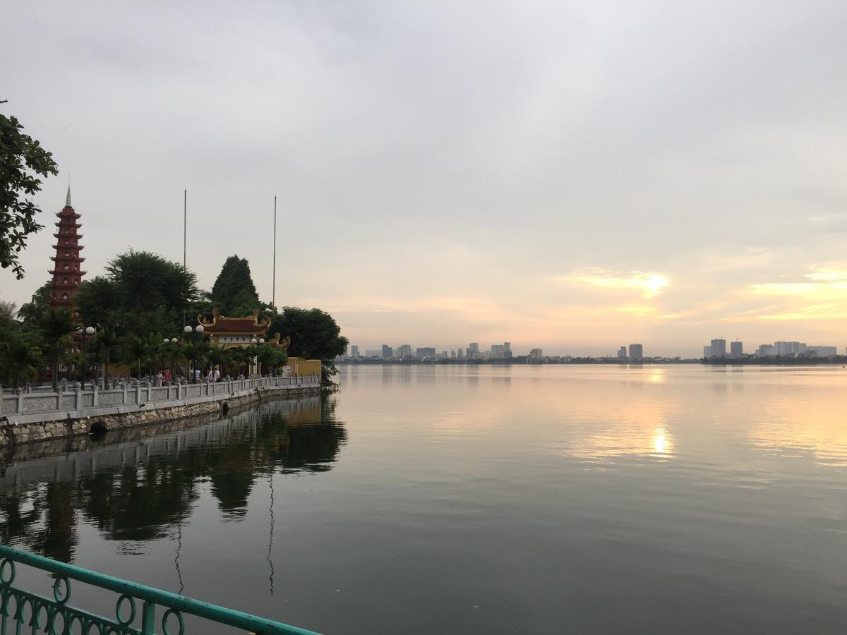 Thai Hoa Hotel Hanoï Extérieur photo